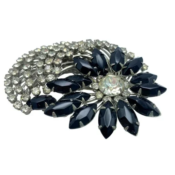 Vintage Rhinestone MCM 50’s 60’s Brooch Large Flower Floral Pin Black Glass - Picture 3 of 7